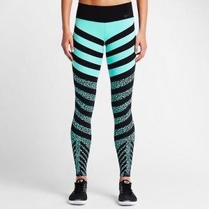 Nike Legendary Mezzo Zebra Training Tights